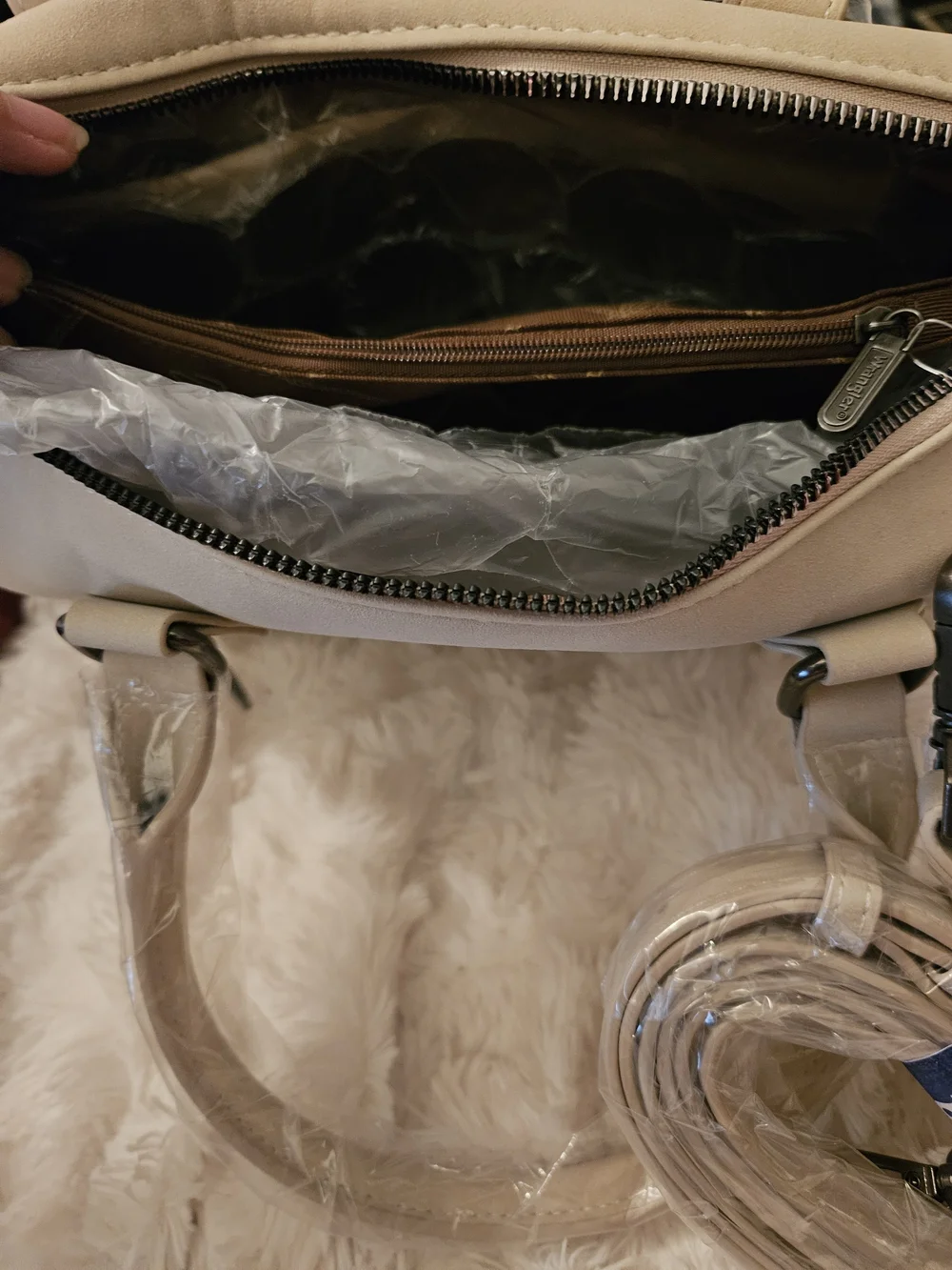 Wrangler✨️Beige Women’s Satchel Handbag